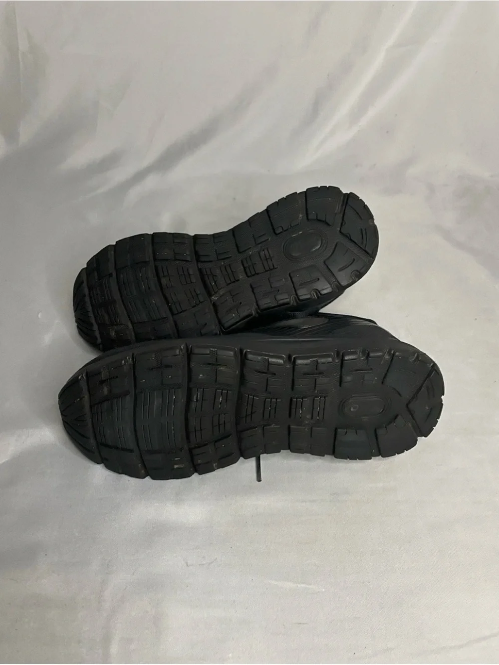 BROOKS Addiction 14 Black Athletic Running Walking Shoes Men's Size 9/42.5